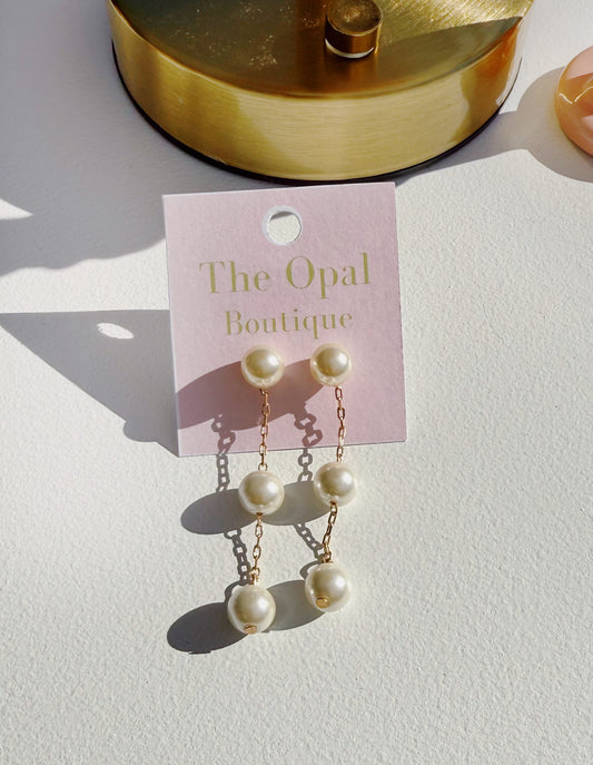 Dolly Drop Pearl Earrings